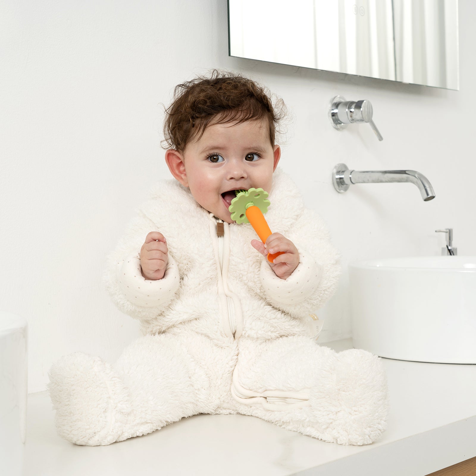 360° Carrot Toothbrush Teething Toys for Babies 6 to 12 Months