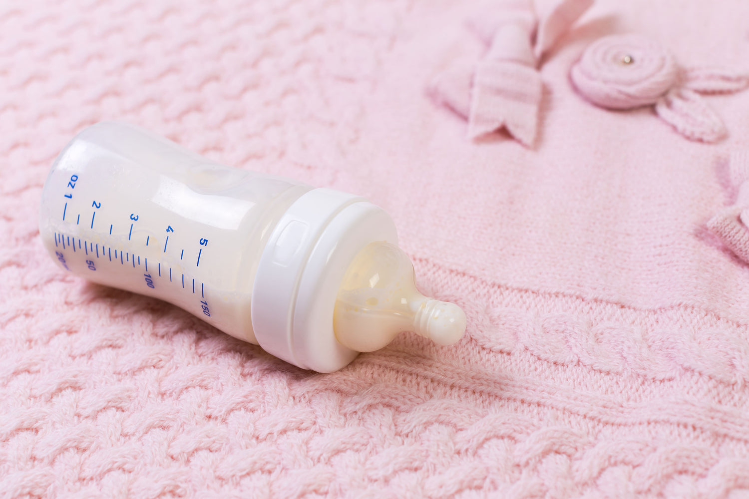How to Clean Baby Bottles