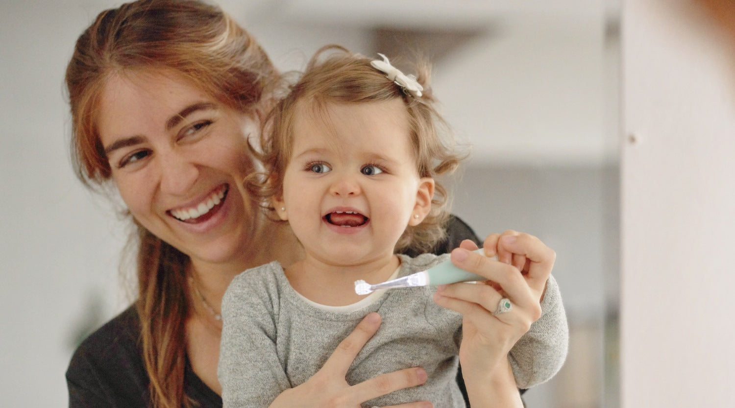 Transitioning to a Toddler Toothbrush: When and How to Introduce a New Toothbrush