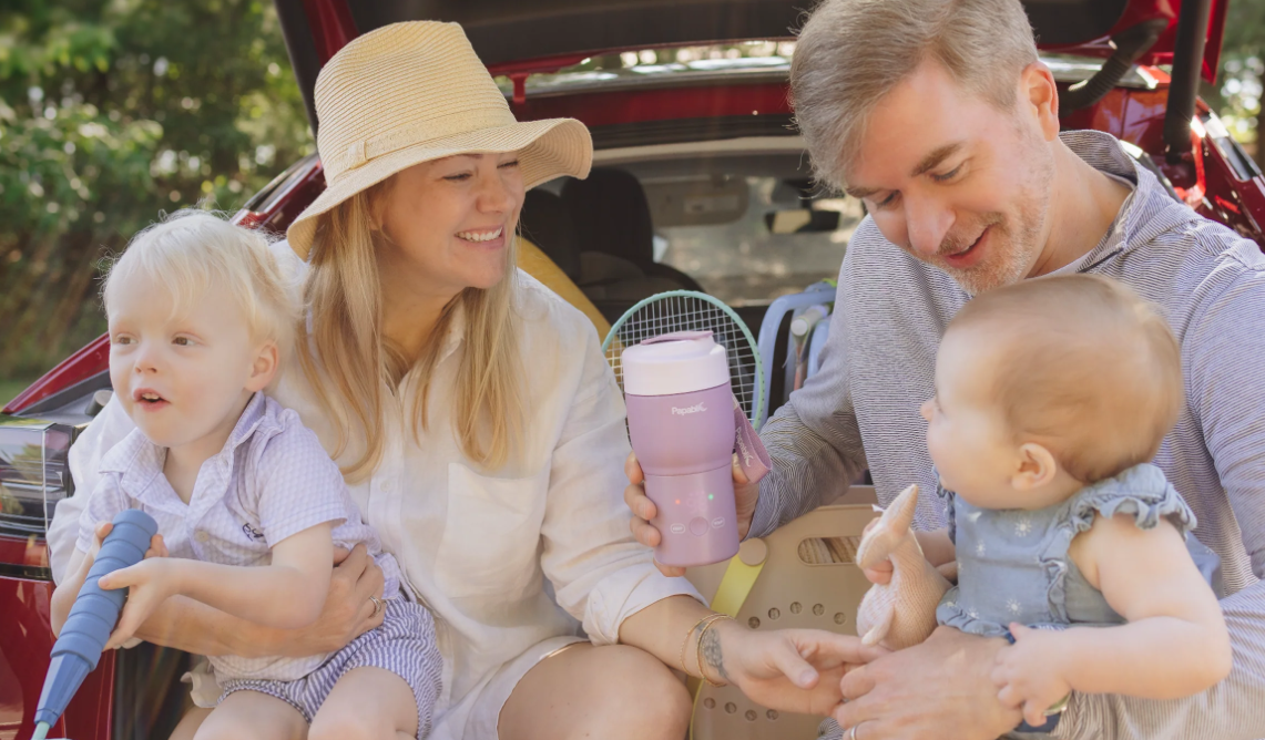 Using papablic portable baby bottles on a road trip with your baby